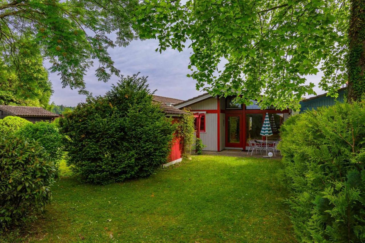 Ferienwohnpark Immenstaad Am Bodensee Satteldachhaus Typ 9 Sd 69 Buitenkant foto